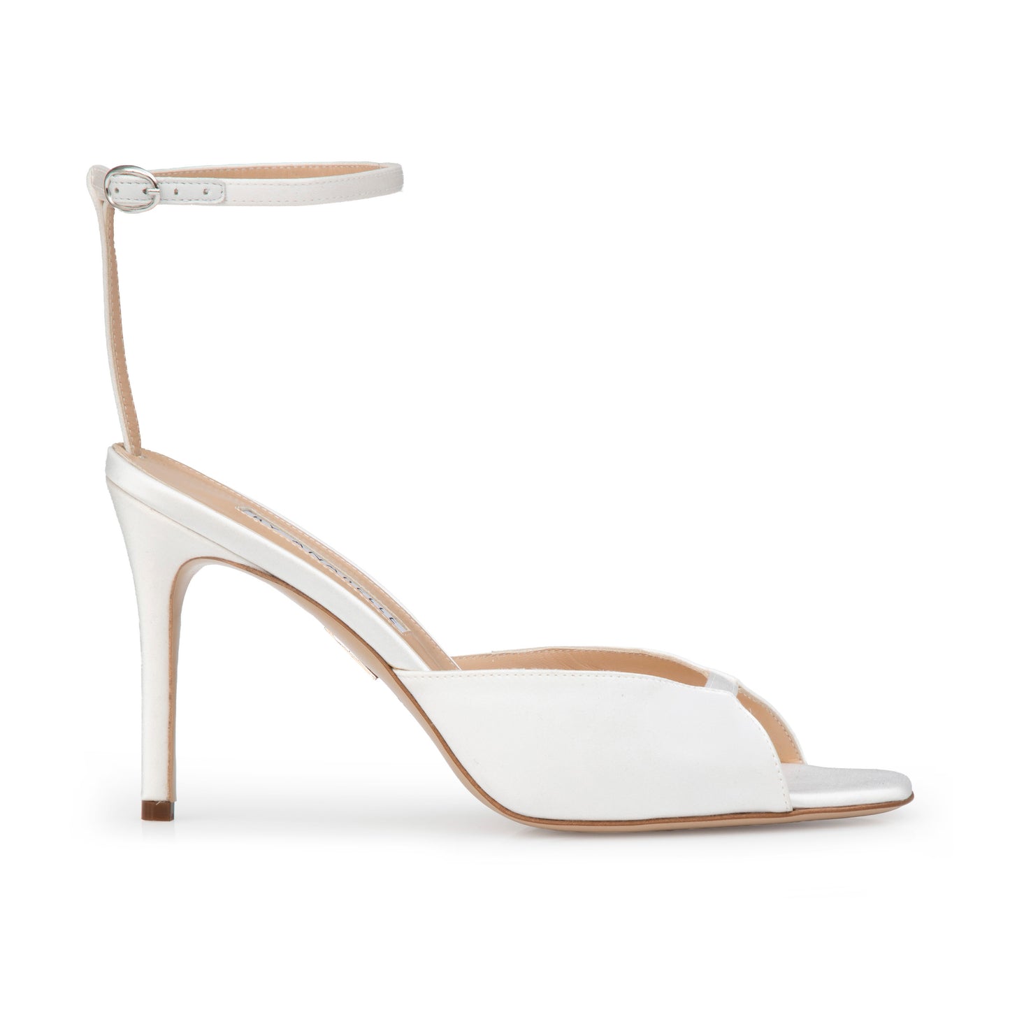 COSMOPOLITAN MINIMAL WHITE