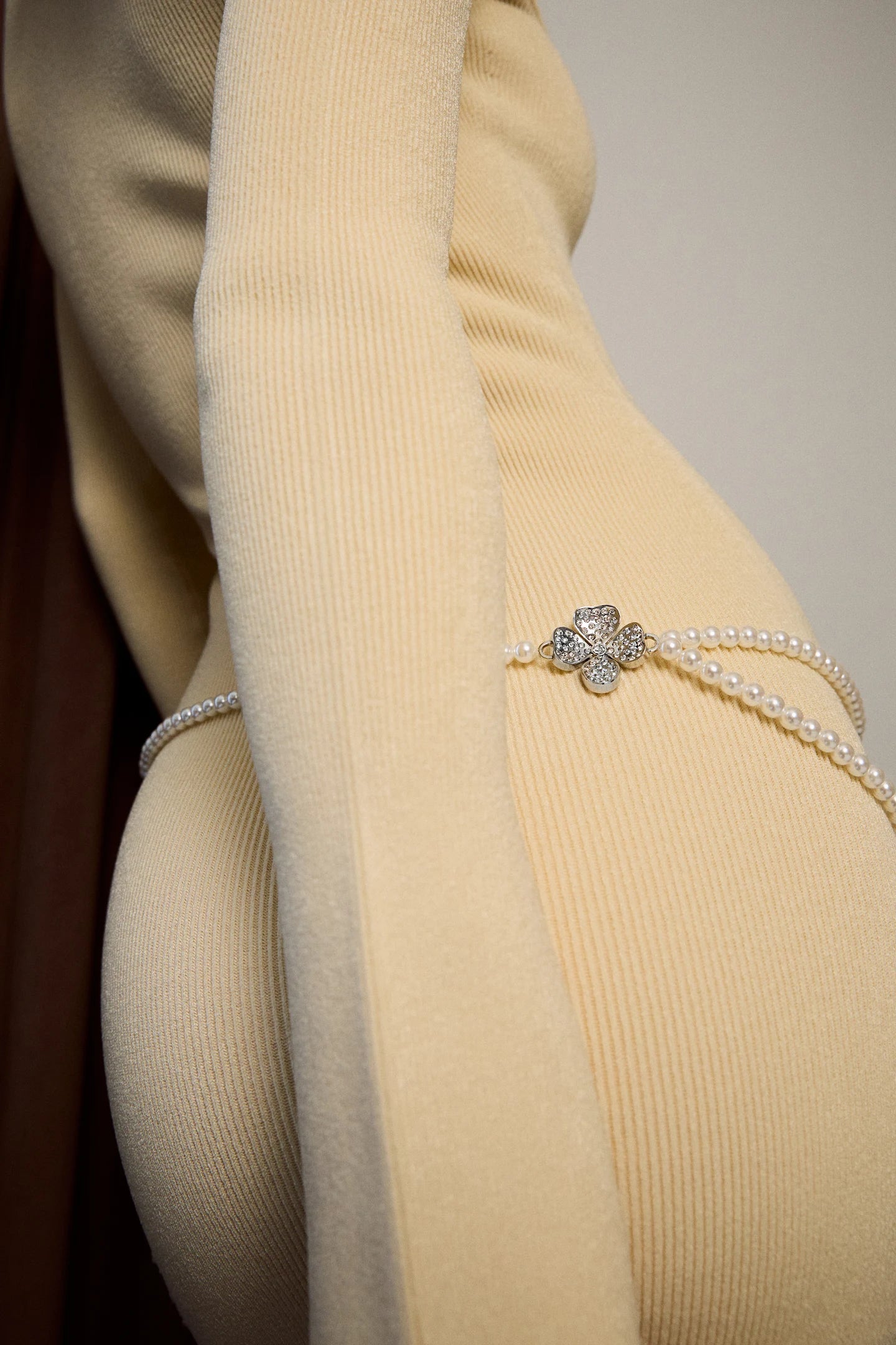 PRE ORDER - LIV ROSIE PEARL BELT