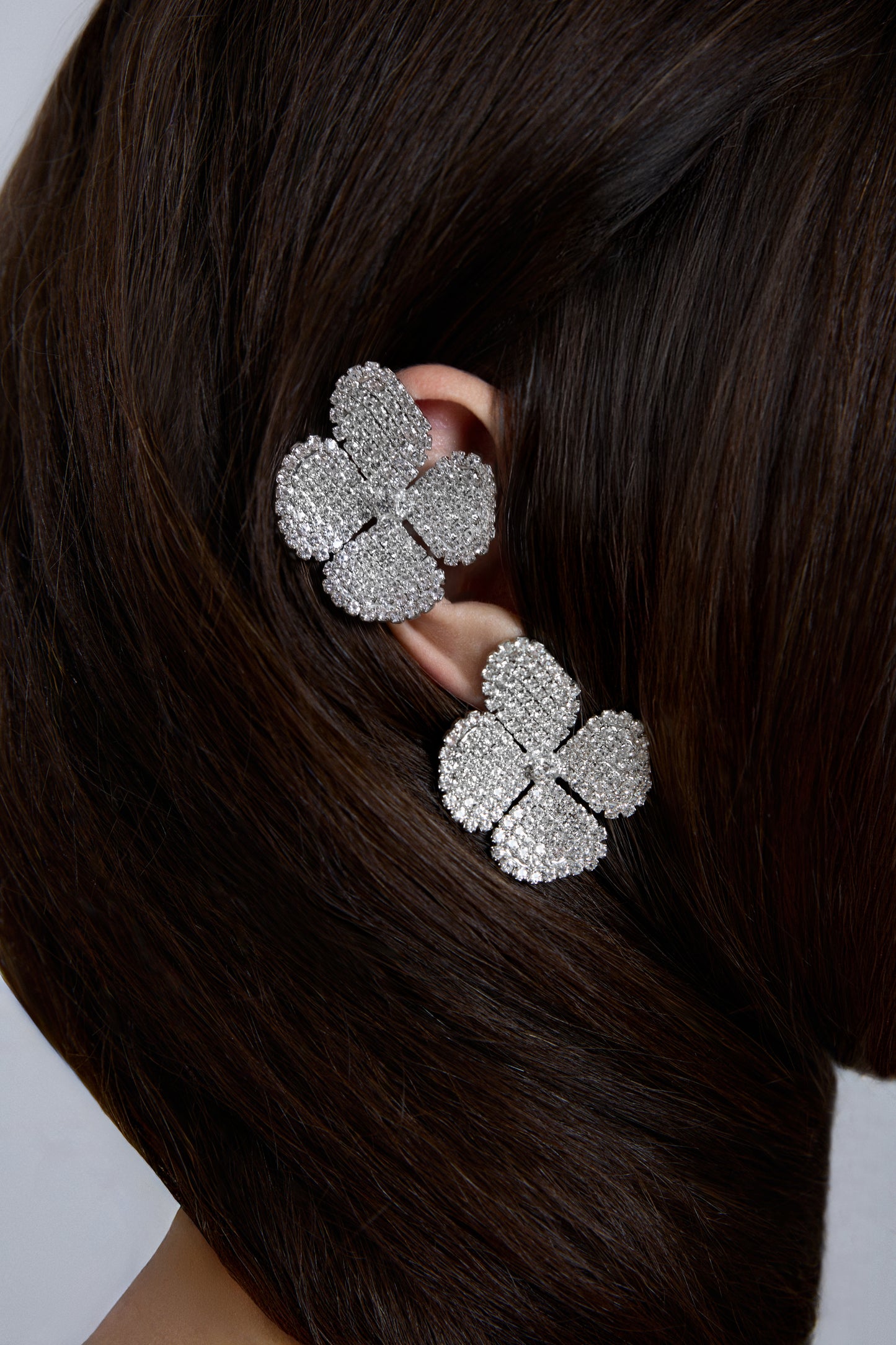 LIV ROSIE CRYSTAL MINI FLOWER EARRING