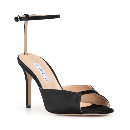 COSMOPOLITAN MINIMAL BLACK