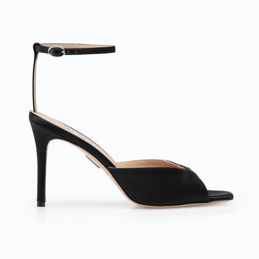 COSMOPOLITAN MINIMAL BLACK